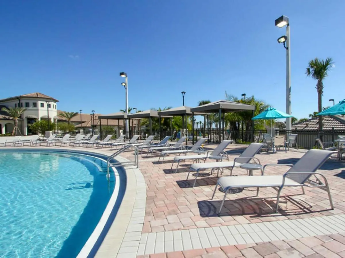 Lovely Vacation Home With Private Pool Cg1646 Davenport 0*,