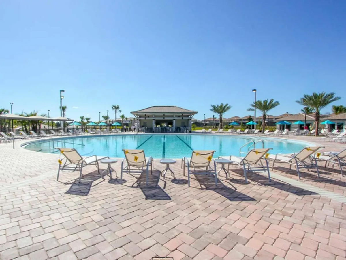 Lovely Vacation Home With Private Pool Cg1646 Davenport Holiday home
