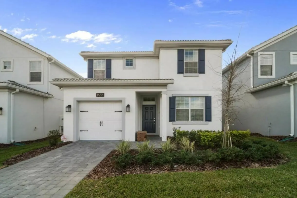 Lovely Vacation Home With Private Pool Cg1646 Davenport 0*,
