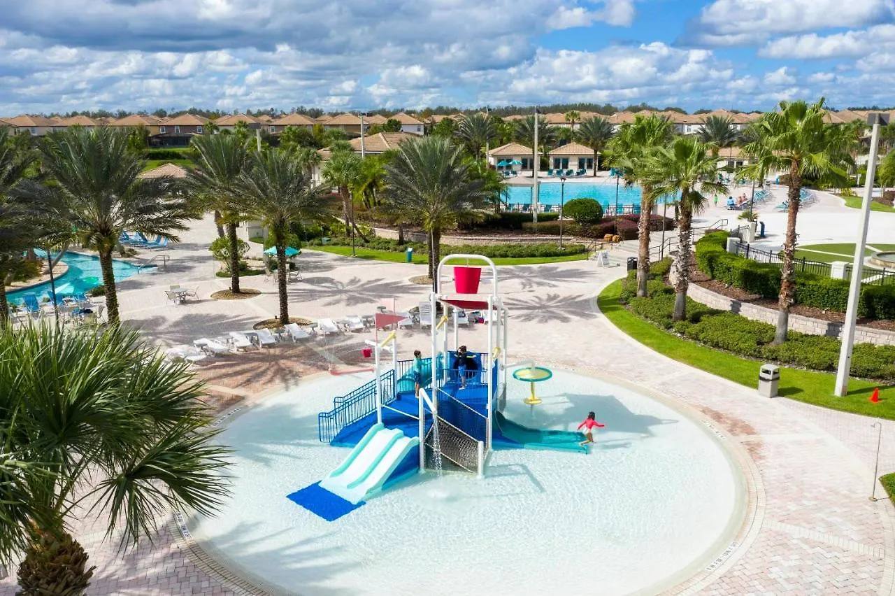 Lovely Vacation Home With Private Pool Cg1646 Davenport