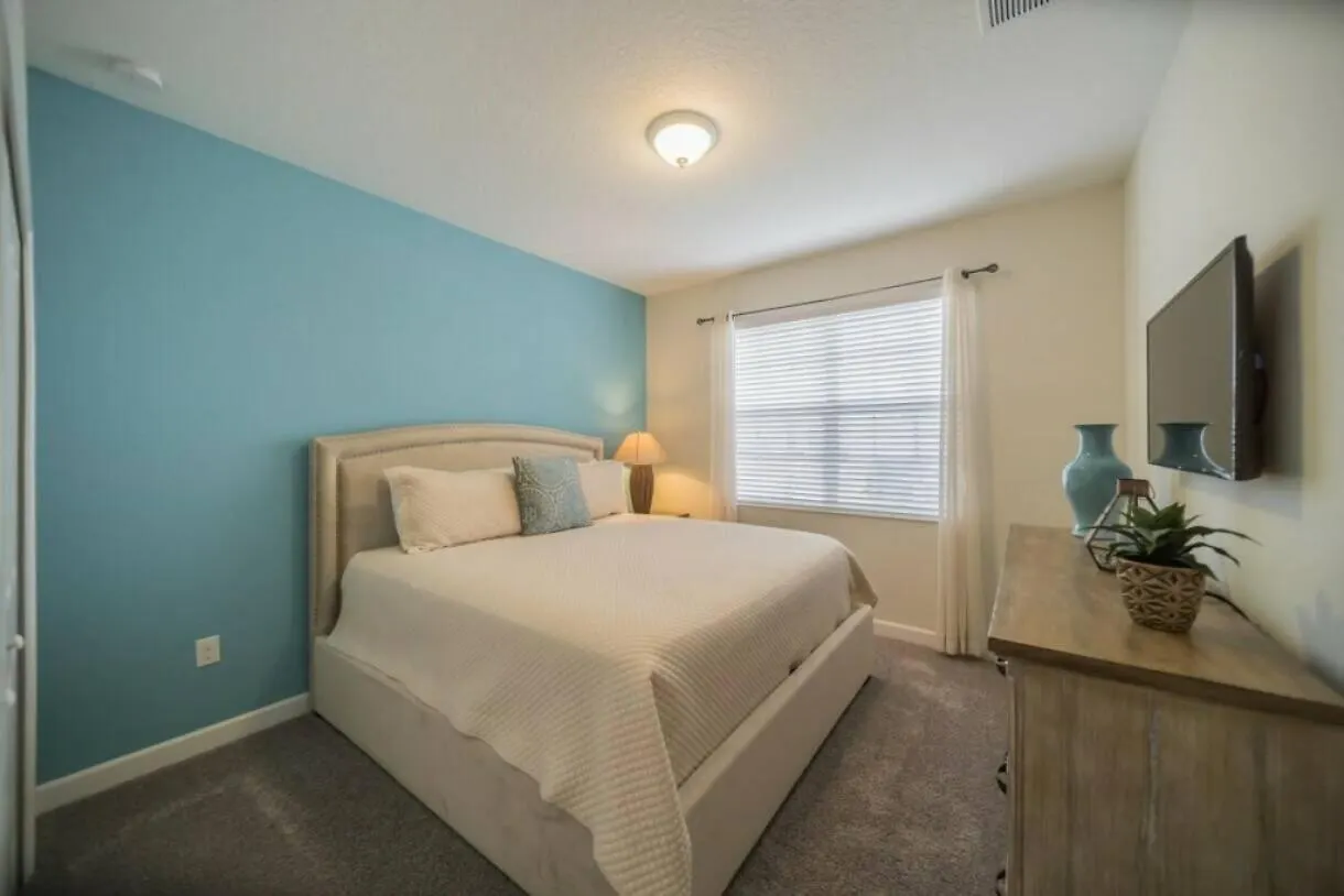 Lovely Vacation Home With Private Pool Cg1646 Davenport Holiday home