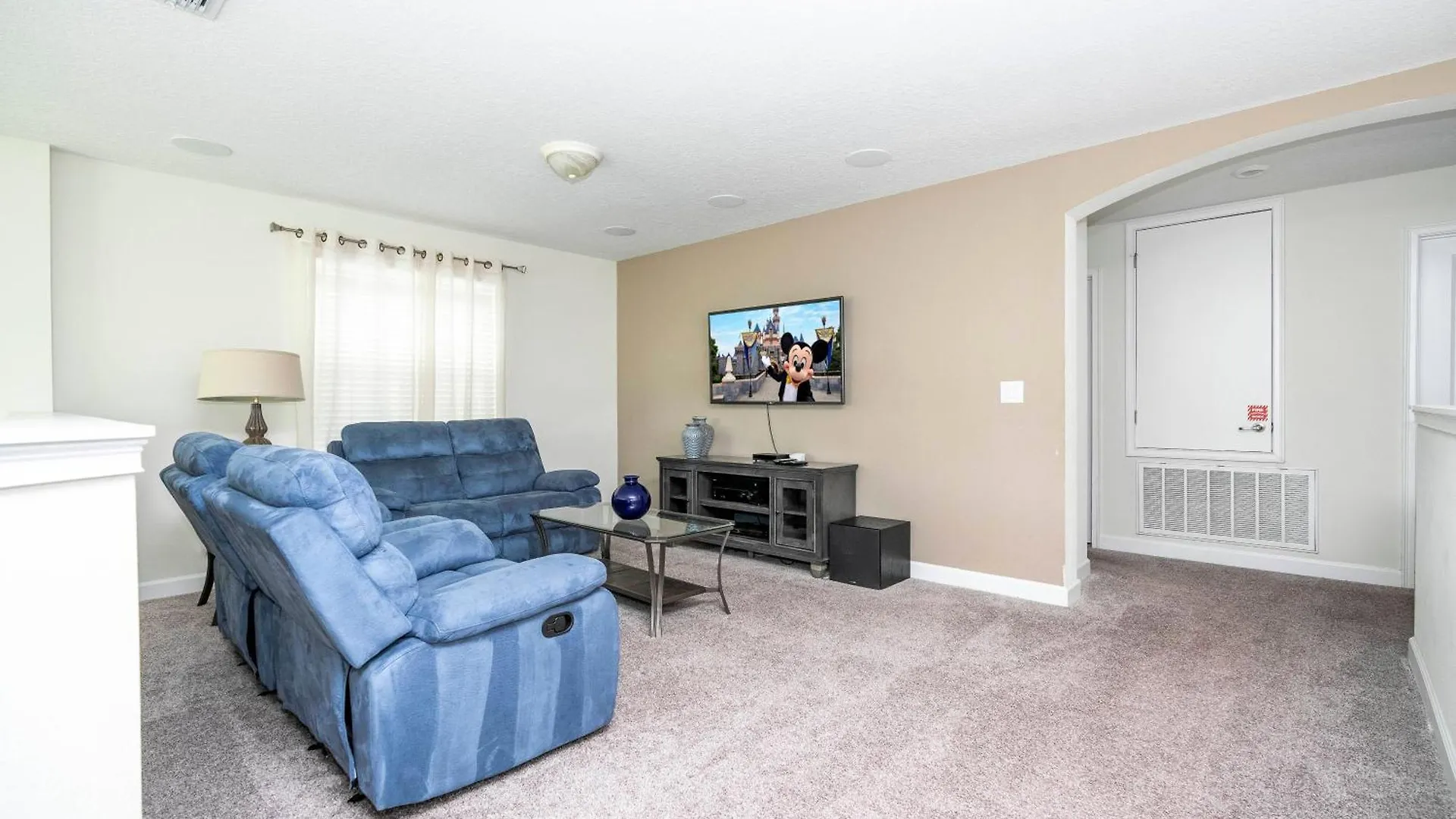 Lovely Vacation Home With Private Pool Cg1646 Davenport United States